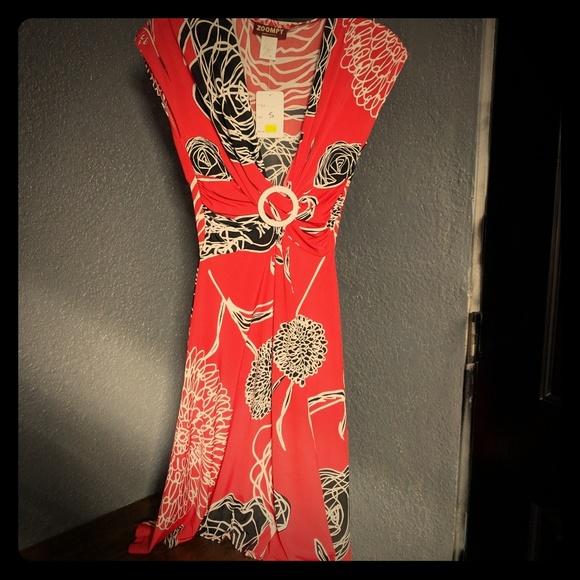Dresses & Skirts - 4/$20 Zoompy brand sz. Small red dress